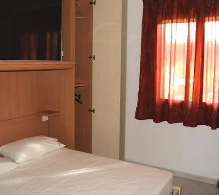 Aparthotel Rta La Pergola
