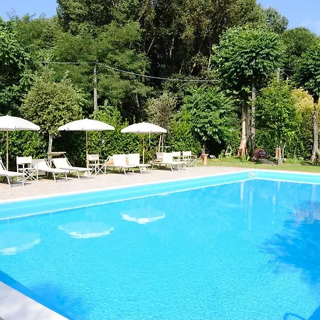 Aparthotel Rta La Pergola 3*